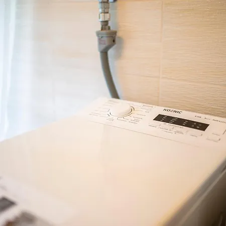 Lägenhet Grosse Mit Balkon, Waschmaschine Und Smart Tv