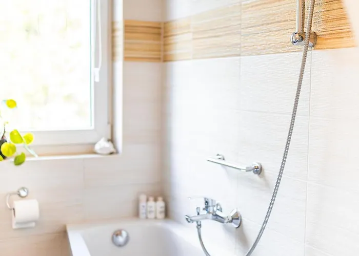 Daire Grosse Mit Balkon, Waschmaschine Und Smart Tv *